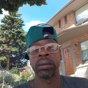 Meet your Posher, Lorne